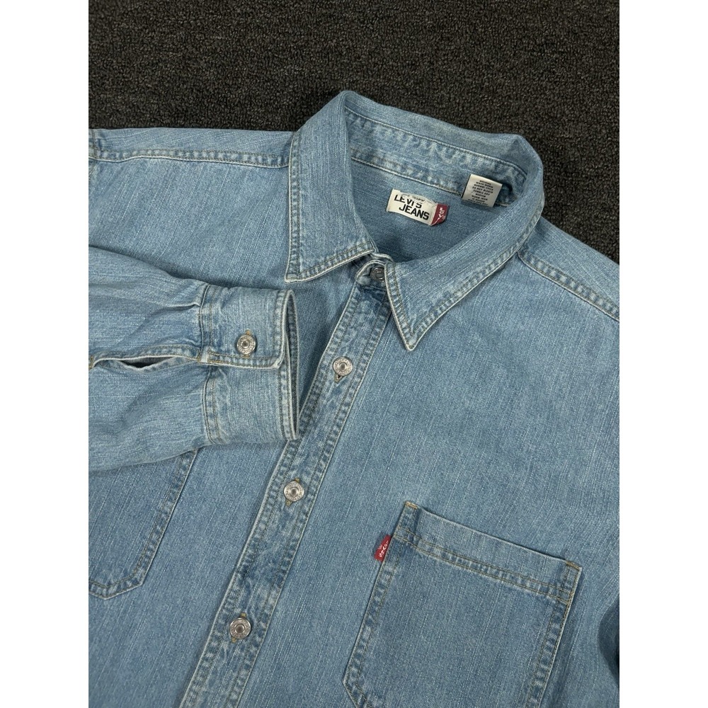 Vintage Levi's Denim Shirt Men's XL Blue Metal Buttons Western Cowboy Guacho